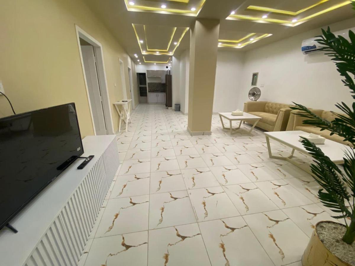 Luxe Suites Bahria Town Lahore Luaran gambar
